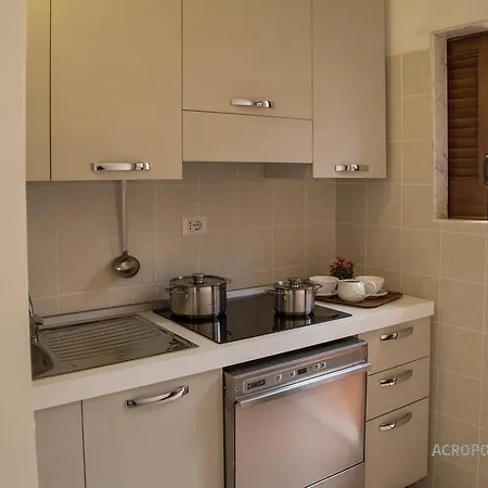 לינה וארוחת בוקר Acropoli סירקוזה